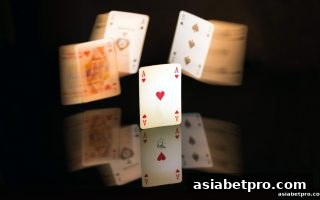 亚洲博彩网站血战麻将进阶策略：牌局优化与实战指南