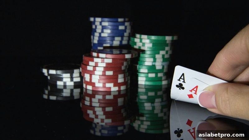 亚洲博彩网站WPT扑克进阶：纠正起手牌、下注与心态的致命误区